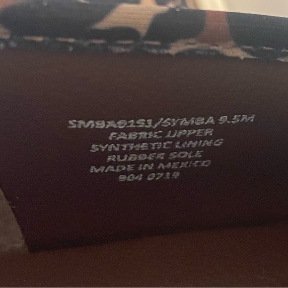 Steve Madden Symba SlipOn Size 9.5 - Picture 9 of 9
